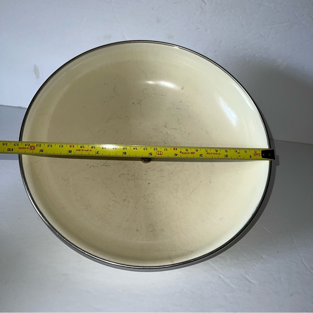 VTG Sheffield Strawberries 'n Cream Cookware Replacement Lid 9 3/4" Area Damage - Picture 3 of 9